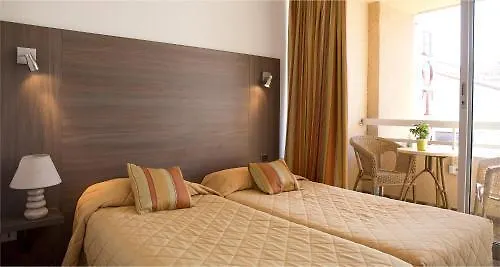 Le Maritime 3* 滨海阿热莱斯